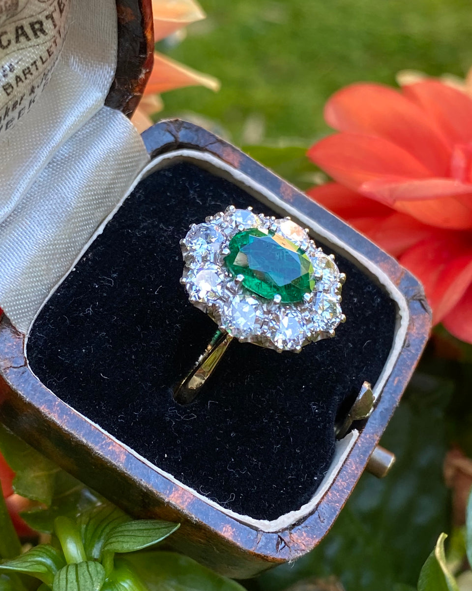 Victorian Style Emerald and Diamond Cluster Ring 18ct Yellow Gold