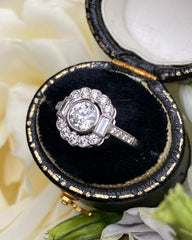 Pretty Diamond Daisy Cluster Ring 0.80ct Platinum