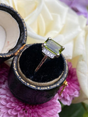 Art Deco Peridot and Diamond Platinum Ring 0.20ct + 2.10ct