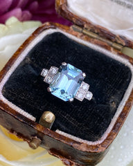 Art Deco Aquamarine and Diamond Platinum Ring 0.18ct + 1.85ct