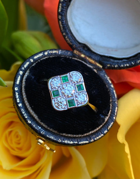 Art Deco Emerald and Diamond Platinum Ring 0.75ct