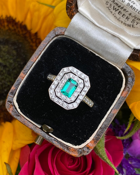 Art Deco Emerald and Diamond Platinum Ring 0.60ct + 0.60ct