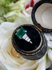 Art Deco Emerald and Diamond Ring Platinum 0.35ct + 1.35ct