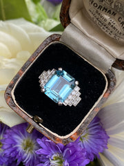 Art Deco Aquamarine and Diamond Platinum Ring 0.30ct + 4.40ct