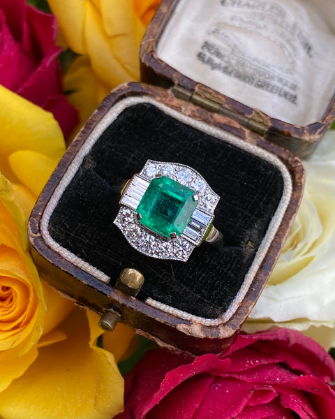 Art Deco Emerald and Diamond Cluster Platinum Ring 0.85ct + 2.05ct