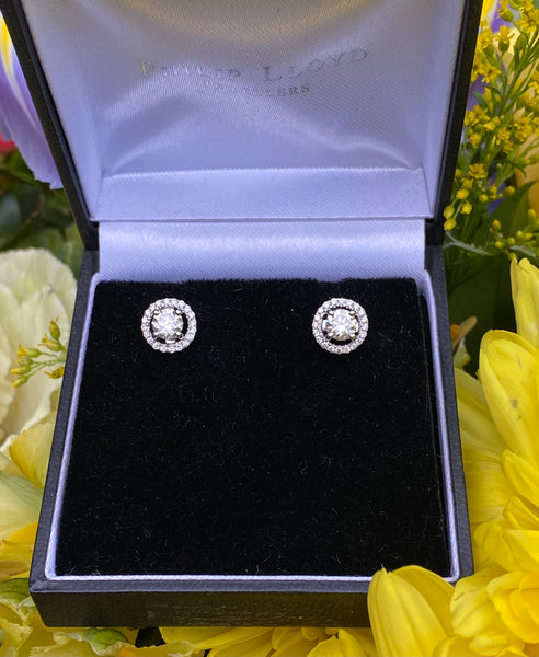 Diamond Cluster Stud Earrings 18ct white gold 1.03ct